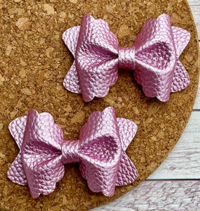 Metallic Pink Butter Layered Leatherette Piggies Bow