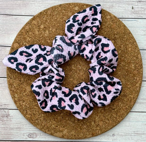 Pink Cheetah Bow Scrunchie