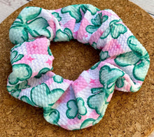 Load image into Gallery viewer, Pink and Green Clovers Checkered Scrunchie
