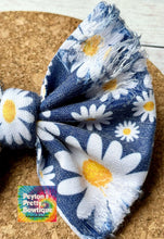 Load image into Gallery viewer, Distressed Daisies Fabric Bow
