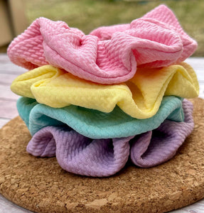Pastel Set of 4 Scrunchies