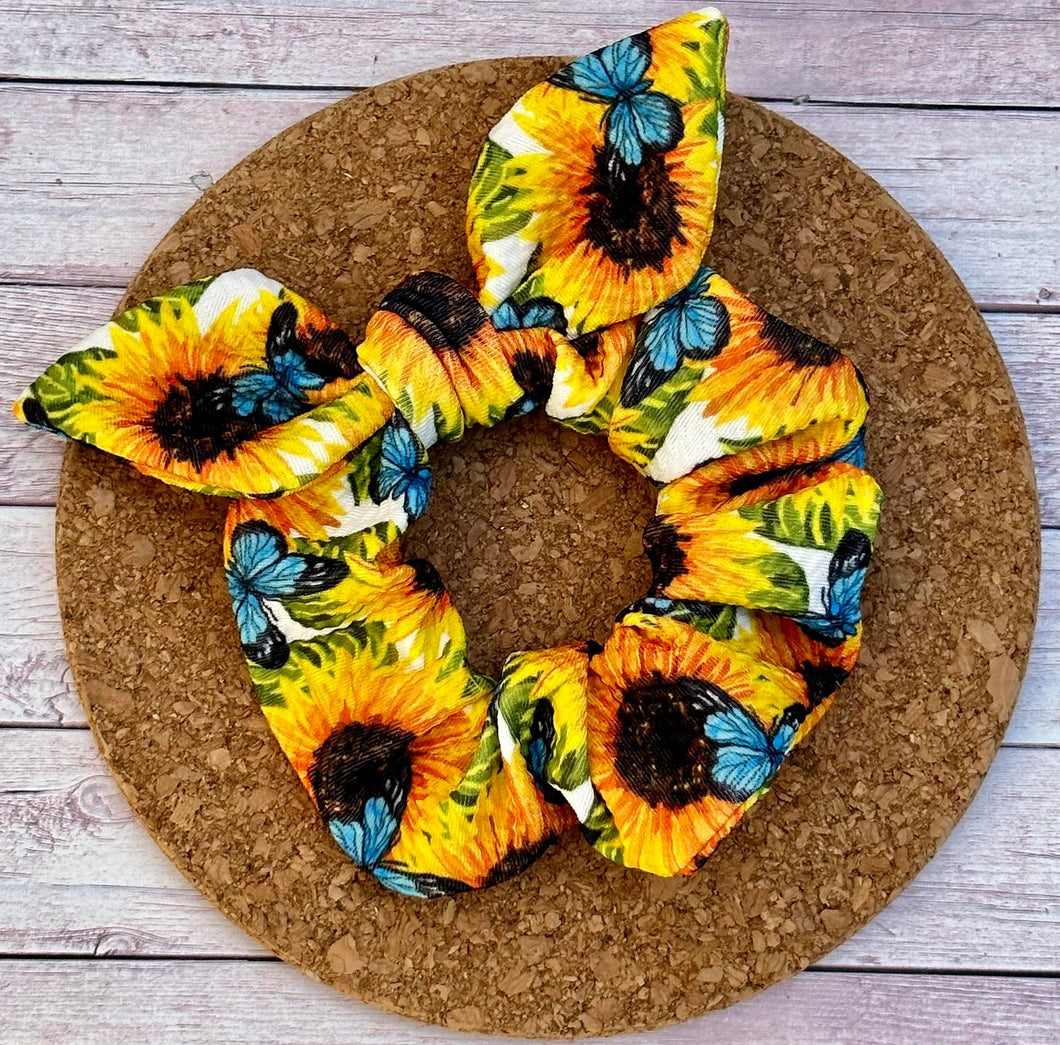 Sunflowers And Butterflies Bow Scrunchie