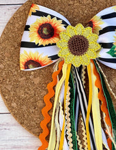 Load image into Gallery viewer, Sunflower Dream Bow
