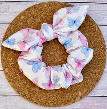 Load image into Gallery viewer, Beautiful Butterflies Bow Scrunchie
