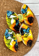 Load image into Gallery viewer, Sunflowers And Butterflies Piggies Fabric Bows

